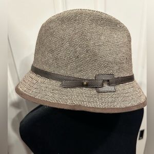 Sophisticated Tweed-Style Fedora Hat with Faux Leather Trim